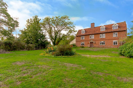 Westhorpe Hall in Suffolk sold