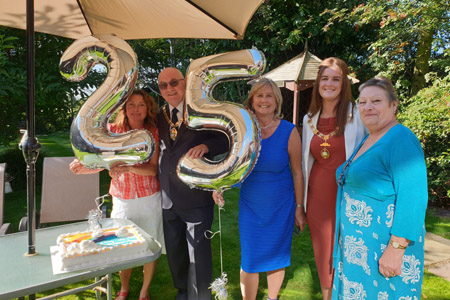 Skelmersdale home celebrates 25 years