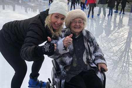 Residents enjoy an ‘ice’ day out 